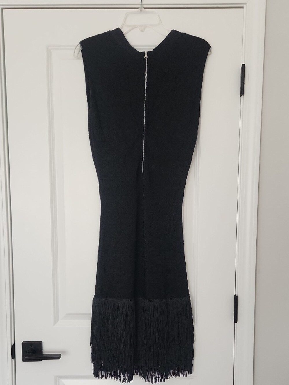 VENUS Black Sleeveless Bandage Fringe-Hem Midi Dress - Picture 3 of 6
